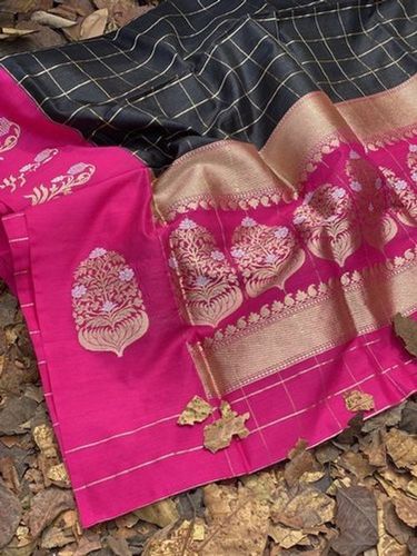 Pure Banarasi Silk Saree - Elegant Woven Pattern in Red and Black | Stylish Wrinkle-Free Fabric Perfect for Gifting Enhances Wearer's Beauty