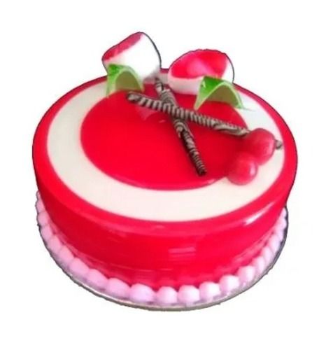 Best Quality Delicious Strawberry Cake With Good Taste And Rich In Nutrients Fat Contains (%): 15 Grams (G)