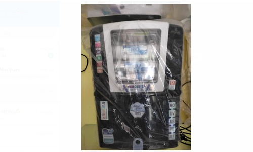 एक्वागार्ड डिलाइट व्हाइट एंड ब्लैक से प्लास्टिक हाई क्वालिटी 7 एल वाटर प्यूरीफायर