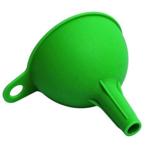 High Temperature Resistant Green Silicone Rubber Funnel Capacity 250Ml For Use Oil Size: 6 Inch