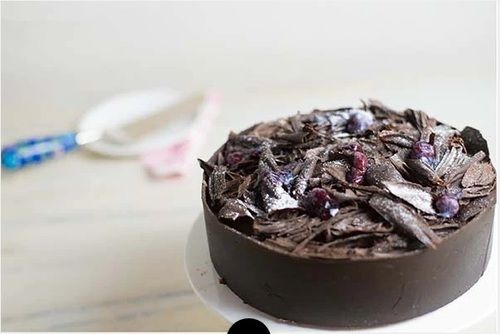 Black Forest Cake With Cherry Compote, Garnished With Chocolate Flakes And Sour Cherries Additional Ingredient: Sugar