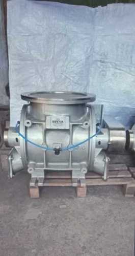 Rotary Airlock Valve In Cast Iron Body Metal And Silver Color Round Shape Application: Industrial