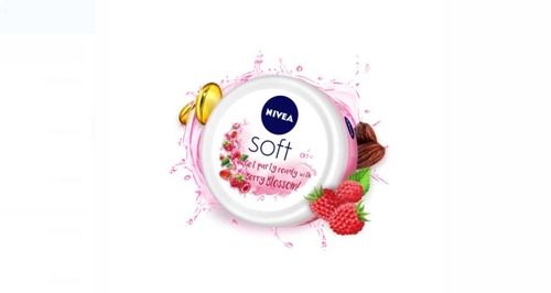 स्मूथ टेक्सचर स्किन फ्रेंडली Nivea सॉफ्ट लाइट मॉइस्चराइजिंग क्रीम बेरी ब्लॉसम 200 Ml 