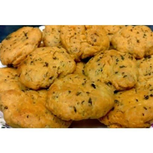 Crispy Or Crunchy Methi Namkeen Mathri 100 Percent Fresh Baked And Pure Shelf Life: 6 Months