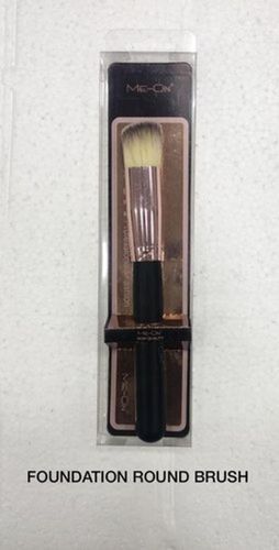 Black Light Weight And Smooth And Soft Flat Foundation Round Brush With Flawless Complexion