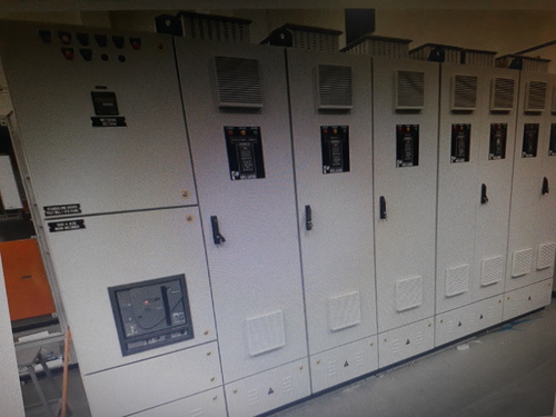 Singe And Three Phase Powder Coated Electric Control Panel For Industrial Use Base Material: Metal Base