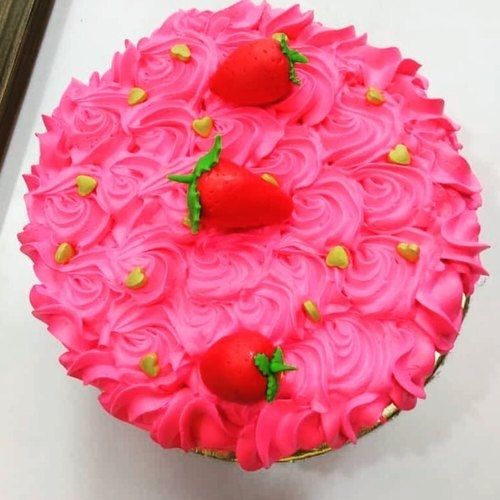 Delicious Tasty Mouth Watering Dreamy Creamy Hygienically Processed Strawberry Cake