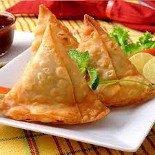 Healthy And Nutrias Indian Snacks Choice Fresh Samosa