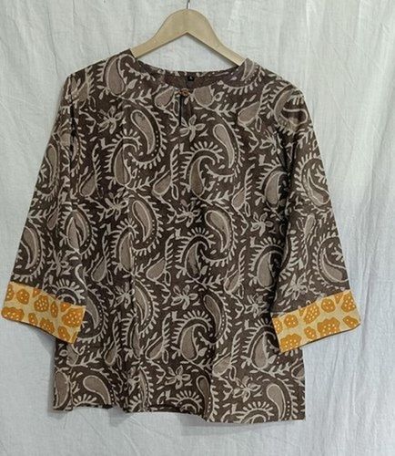 Summer Ladies Casual 3/4Th Sleeves Round-Neck Multicolored Cotton Printed Tops