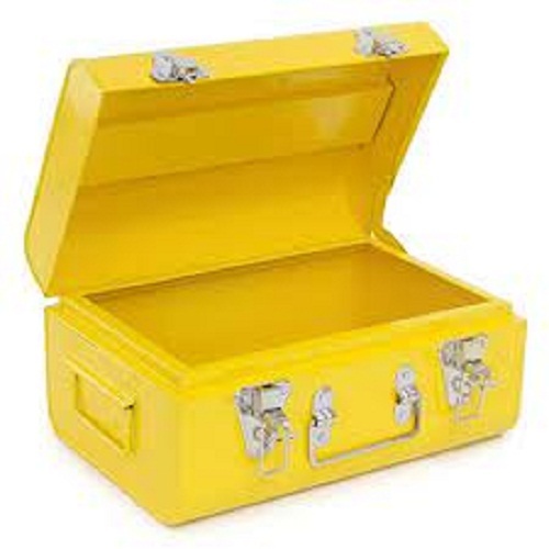 Perfect Finish Rust Resistant Easy To Maintain Yellow Color Steel Trunks