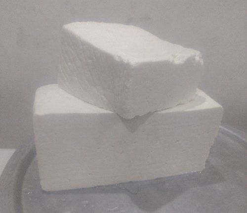 100% Healthy And Fresh White Color High Amount Of Proteins Original Cow Milk Paneer