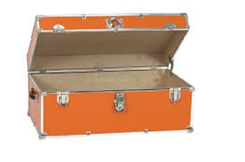 Painted 410 Mm Width Sturdy Nylon Light Weight And Rust Resistant Orange Color Steel Trunks