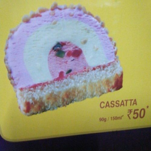 Cassatta Ice Cream Fill Up With Great Taste Of Dry Fruits And Flavour Fat Content (%): 5 Percentage ( % )