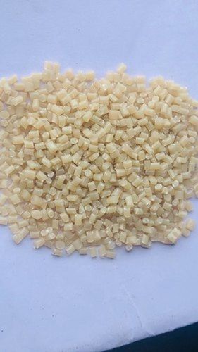 Recyclable And Environment Friendly Multi Purpose Off White Pp Natural Granules