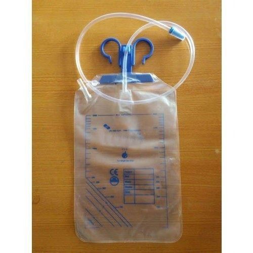 Rectangle Transparent Pvc Urine Bag For Patient Uses With 550 Ml Capacity