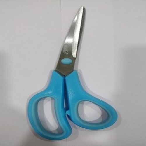 Carbide Plastic Body And Stainless Steel Blade Scissor With 5.6 Inches Length