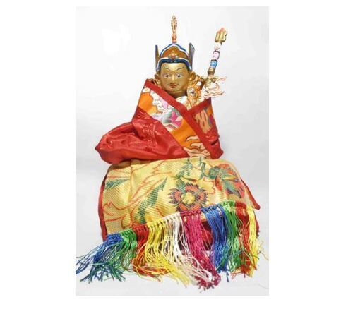 Golden Polished And Good Fortune Guru Padmasambhava Statue For Decoration Weight 250G