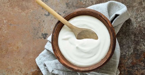 1 Kg Pure Fresh And Natural White Curd 4 3 Gram Fat Sodium 364 Mg