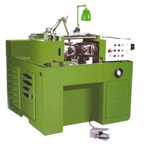 Green Automatic Thread Machine With Motor Power 3 Hp