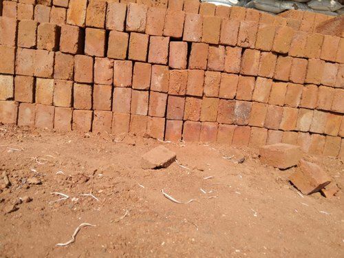 High Strength Eco Friendly Fire Resistance And Crack Resistance Red Clay Bricks For Home And Building Construction Work