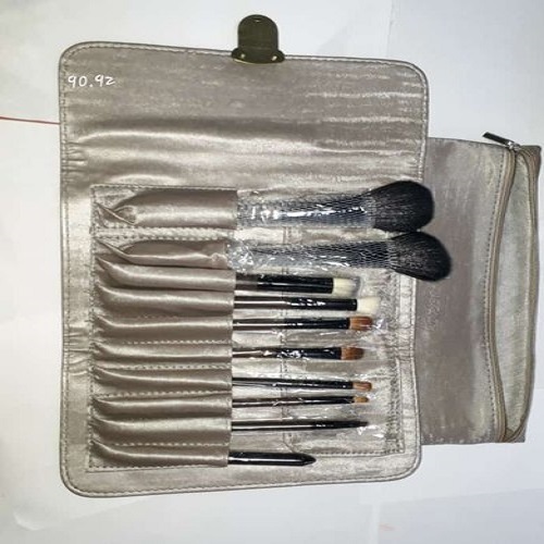 Highly Durable And Attractive Small Long Lasting Plastic Makeup Brush Set For Professionals By Krishna Trading Co.