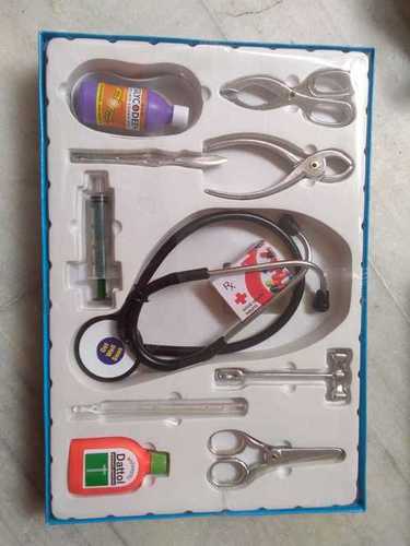 Kids Doctor Toy Kit, Weight 200-300 Ggm