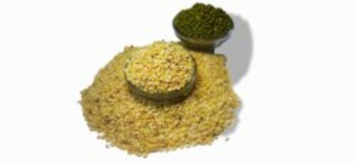 Yellow 99% Pure Fresh Natural Moong Dal 1 Kg With 1 Year Shelf Life And Rich In Protein