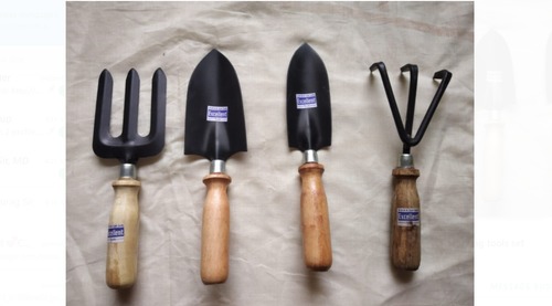 बागवानी के लिए ब्लैक एंड ब्राउन हैवी-ड्यूटी मेटल 8 इंच छोटा गार्डनिंग टूल सेट वजन: 500 ग्राम (G)