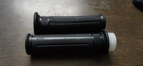 Crack Resistance Black Comfortable Plastic Sam Handle Grip Cover For All Two Wheeler