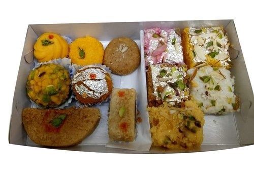 A Grade And Pure Mix Indian Milk Sweets For All Age Groups With 1 Kg Box Pack