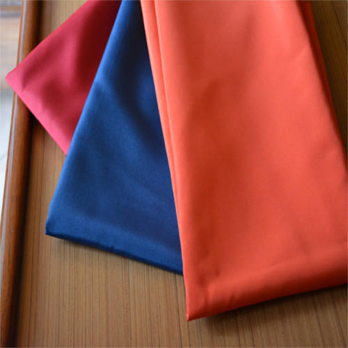 Soft Durable And Breathable Lightweight Multicolor Plain Poly Cotton Fabric
