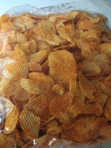 100% Vegetarian And Fresh Spicy Potato Chips For Tea Time Snacks