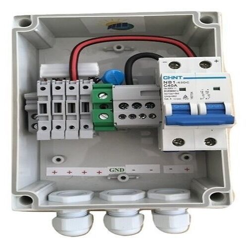 Gray Max System Voltage 1100 Volt 4 Combiner Box For Solar Panel With Extra Protection 500 Out Put Voltage