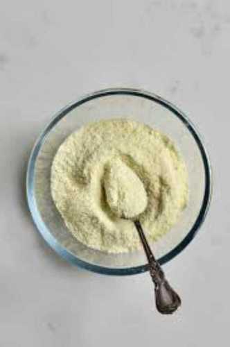 Milk Powder For Baby Food And Bakery Products In Creamy & White Color
