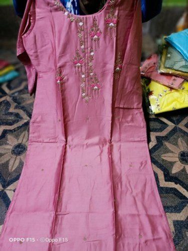 Full Sleeves Designer Ladies Kurti For Party Wear 