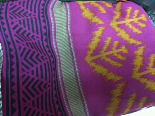 गर्मियों में महिलाओं के लिए आरामदायक और सांस लेने योग्य कैज़ुअल वियर प्रिंटेड सिल्क पर्पल साड़ी