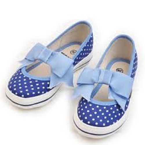 Ladies Comfortable Fit Flexible Breathable And Lightweight Blue Shoes  Heel Size: Flat