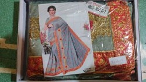 Colorful Shrink Resistance Skin Friendliness And Comfortable Printed Ladies Saree With Blouse