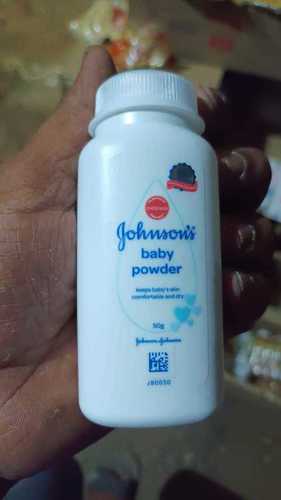 50 Gram Johnson'S Baby Powder, Keeps Baby Care Comfortable And Dry