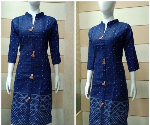 Machine Washable And Comfortable Blue Regular Wear Half Sleeve Cotton Kurti For Ladies