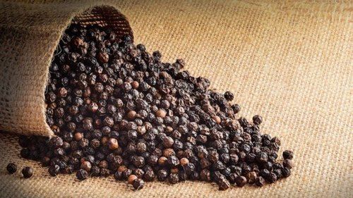 Naturally Grown Indian Origin Antioxidants With Healthy Pure Aromatic Black Pepper