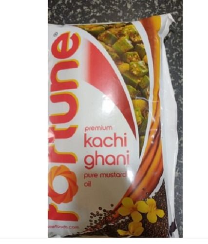 Black Kachchi Ghani Fortune Mustard Oil 1 Ltr For Cooking With 12 Months Shelf Life Application: Kitchen