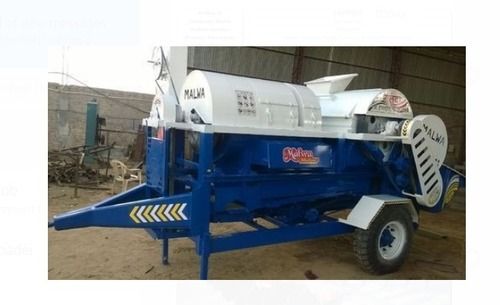 Blue Coated Crop Cutter Thresher, Power Required 35 Hp, Weight 200 Kg Agriculture