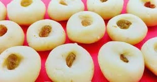 1 Kg Pure And Fresh Round White Mawa Burfi Sweet Taste With 1 Week Shelf Life