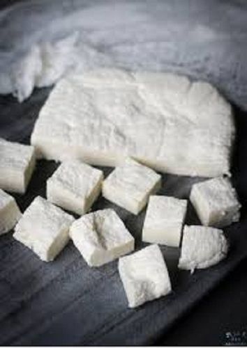 100 Percent Good Quality And Delicious White Color Paneer For Cooking, 1 Kg