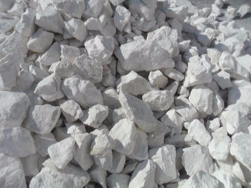 Burnt Lime For Water Treatment With 90% Purity And Packaging Size 50kg- 1 Ton