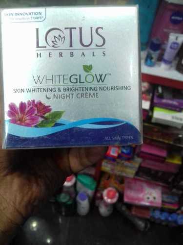 Advance Glowing Skin Whitening And Brightening Lotus Herbals Gel Cream 