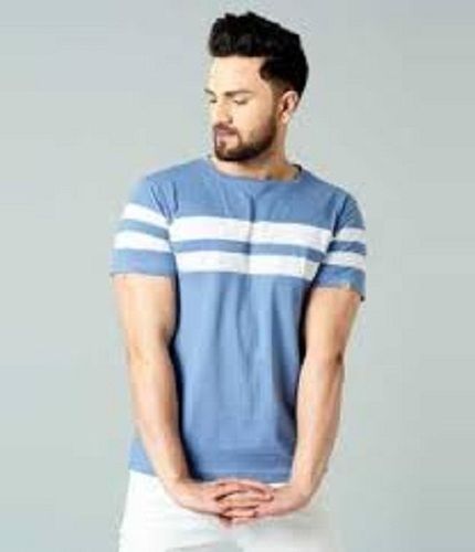  गोल गर्दन वाली पुरुषों की आरामदायक और छोटी आस्तीन वाली कॉटन ब्लू प्रिंटेड टी-शर्ट