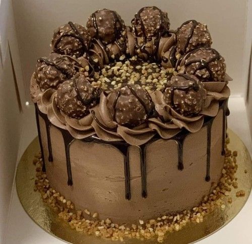 Monginis Cake Shop, Chhattisgarh on Twitter | Chocolate cake designs, Cake  shop design, Cake shop