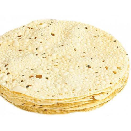 Light Yellow Round Spicy And Tasty Crunchy Moong Papad, 900 Gram Packaging Size 